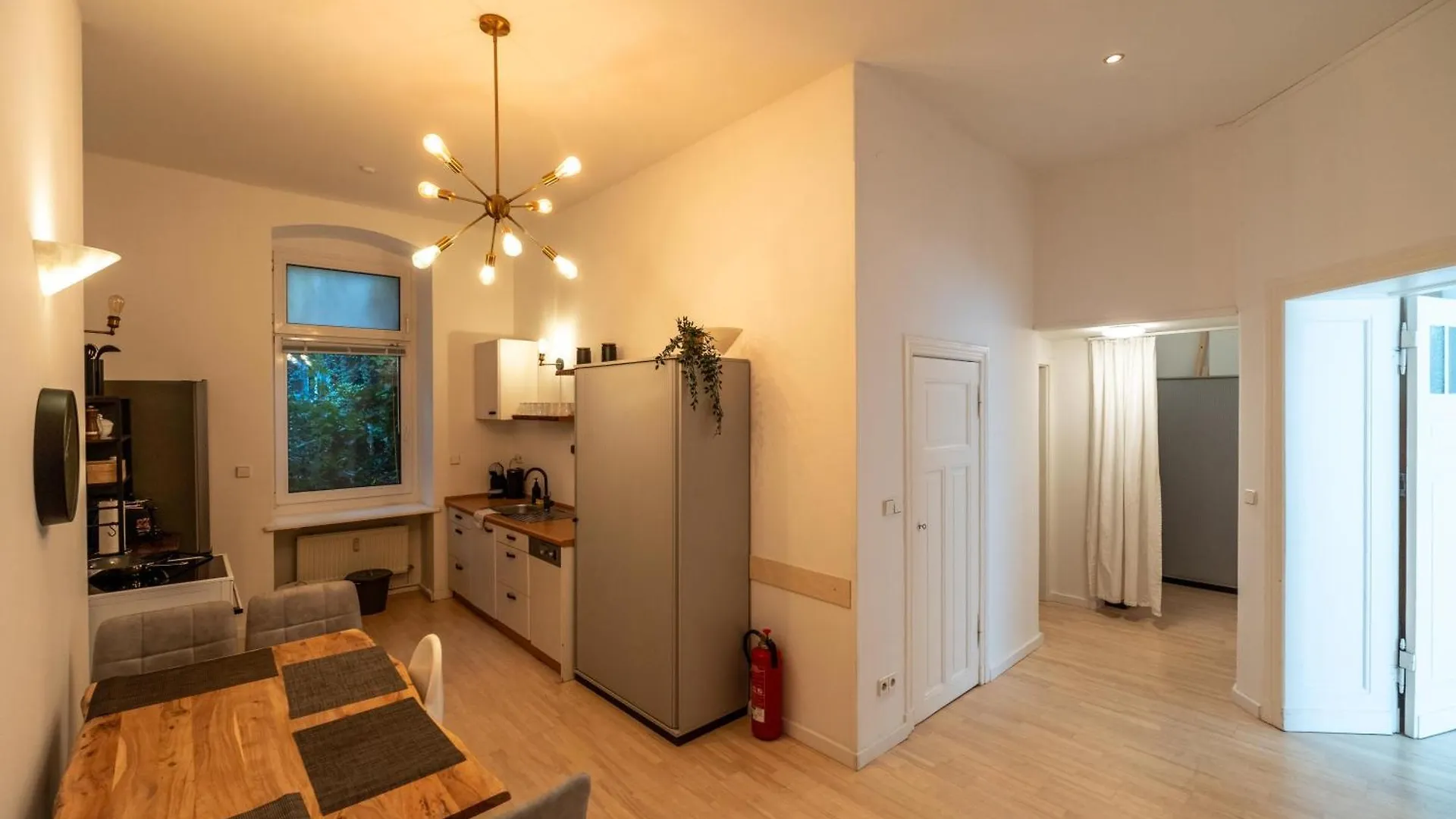 Evostay - Grosses Apartment In Zentraler Lage Berlin