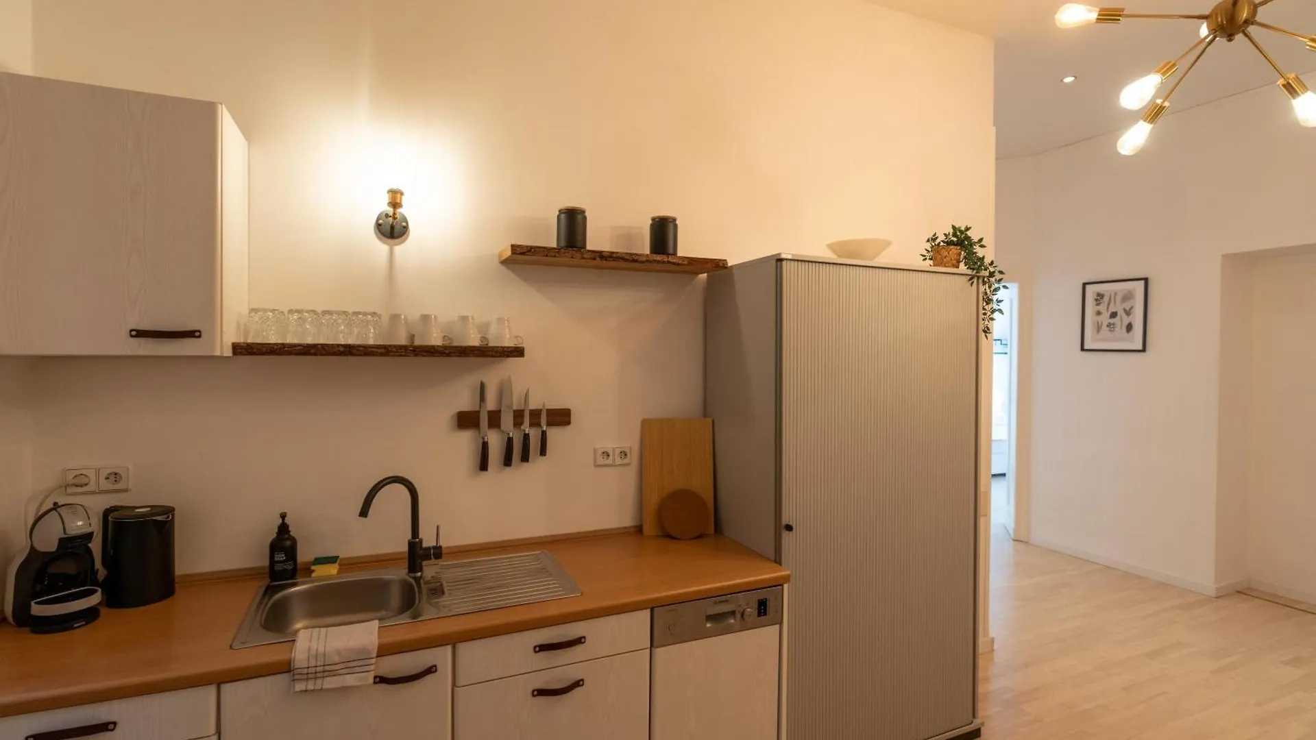 Evostay - Grosses Apartment In Zentraler Lage Berlin Germany